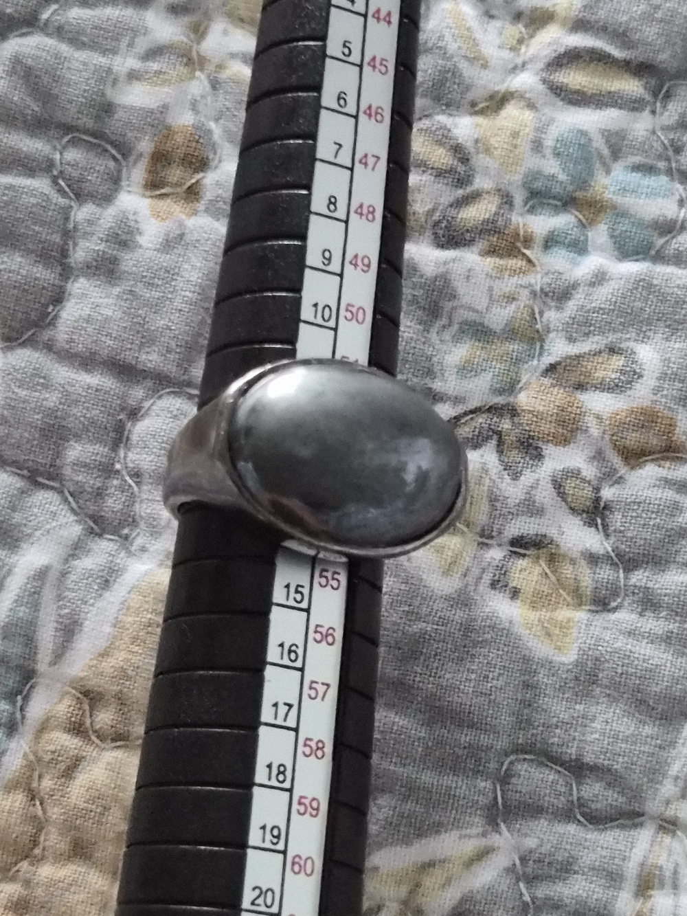 925 Ring with black chunky stone Sz6.75
